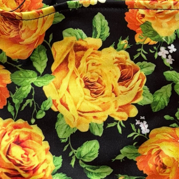 ZARA Black Floral Sleeveless Twist Halter Neck Bodysuit--M - Picture 14 of 16